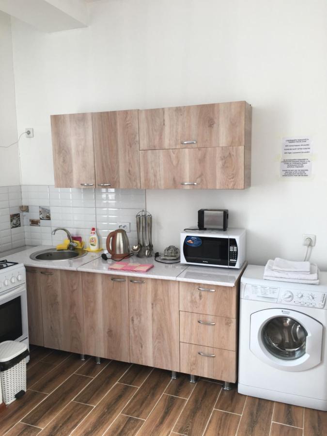 46,2 Karmysova Street Serviced Apartments Almatı Dış mekan fotoğraf