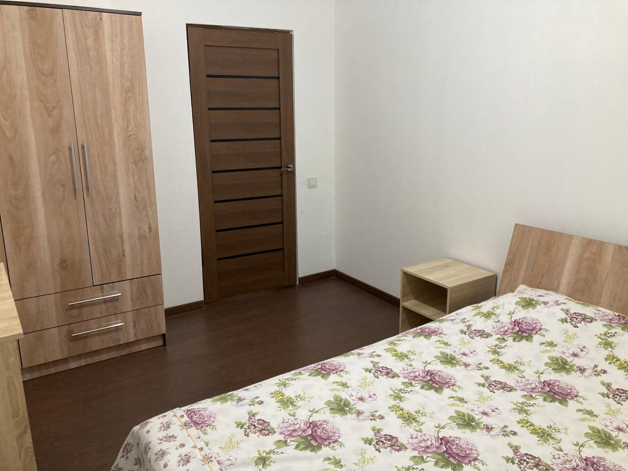 46,2 Karmysova Street Serviced Apartments Almatı Dış mekan fotoğraf